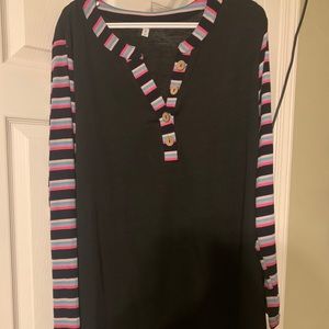 V-neck button up thermal